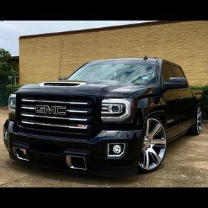 Meet your Posher, Adrian